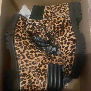 Timberland Leopard Print Lace Up Boots